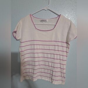 👚3 for $13 VANNI Women's Top with White and Pink Stripes